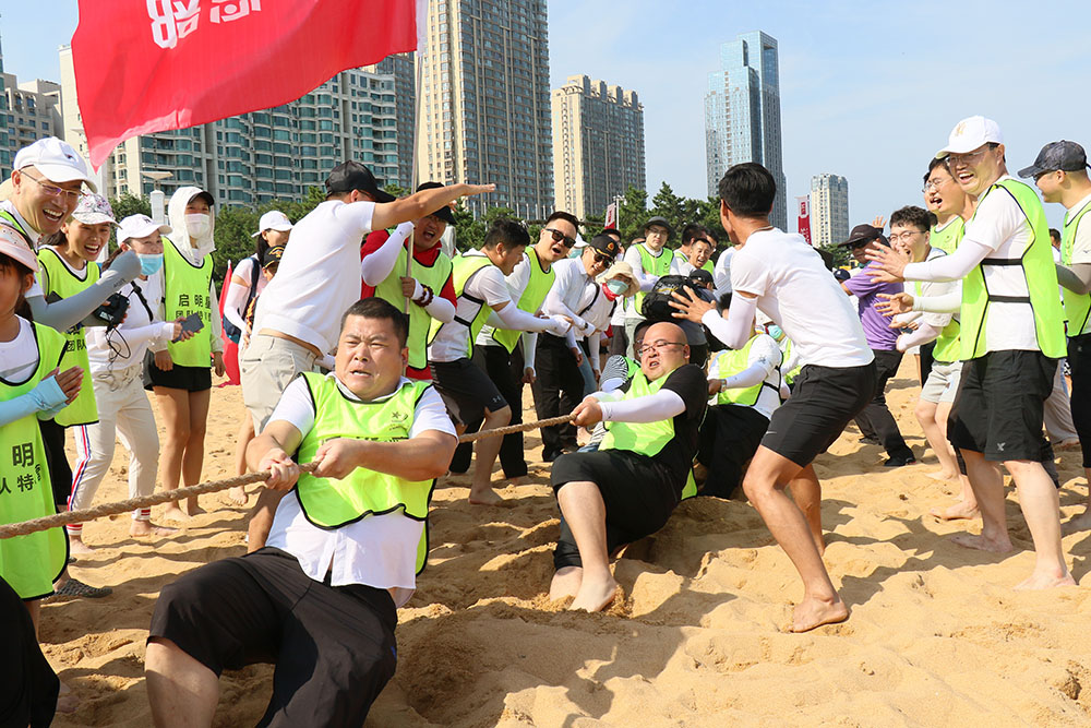 披荊斬棘無畏懼 乘風破浪向前沖(圖3)